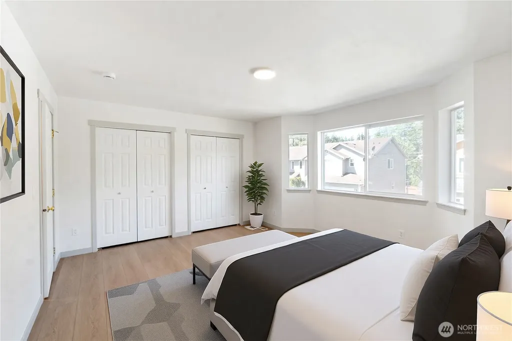15409 51st Place W Edmonds WA 98026