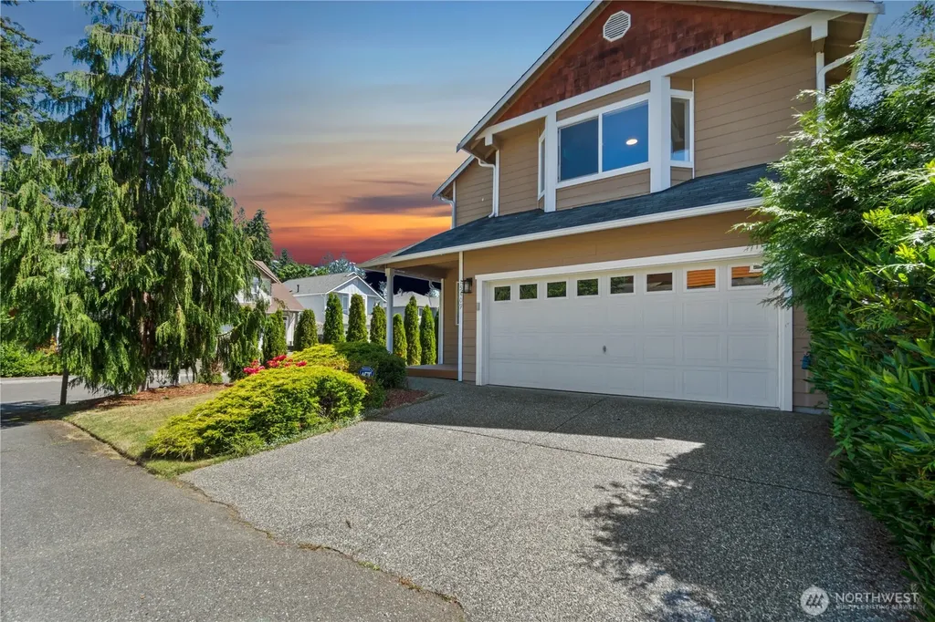 15409 51st Place W Edmonds WA 98026