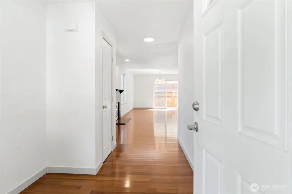 15409 51st Place W Edmonds WA 98026