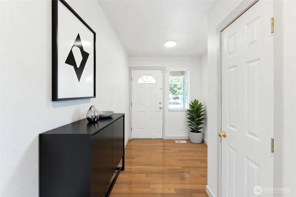 15409 51st Place W Edmonds WA 98026