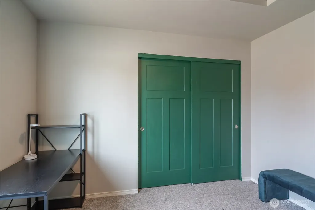 322 W 6th Street Warden WA 98857