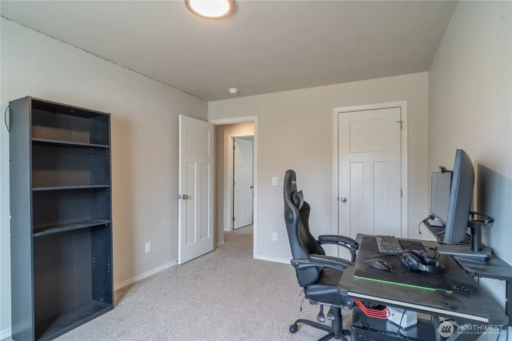322 W 6th Street Warden WA 98857