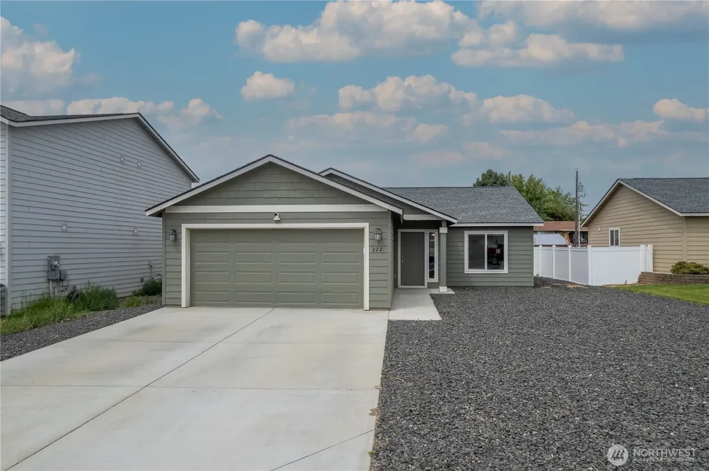 322 W 6th Street Warden WA 98857