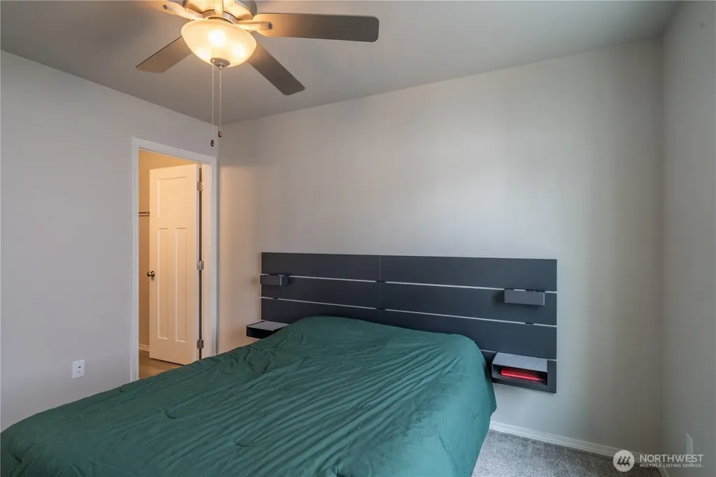 322 W 6th Street Warden WA 98857