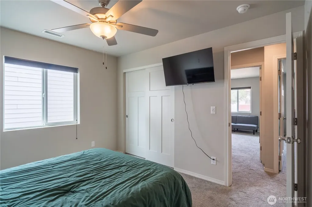 322 W 6th Street Warden WA 98857