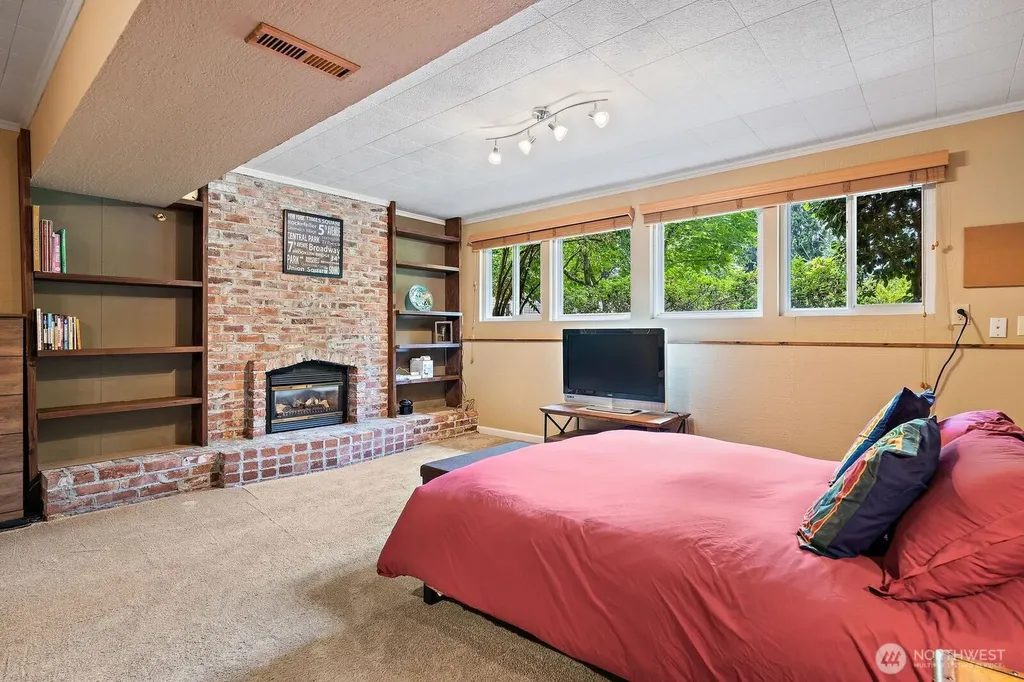 17117 NE 84th Street Redmond WA 98052