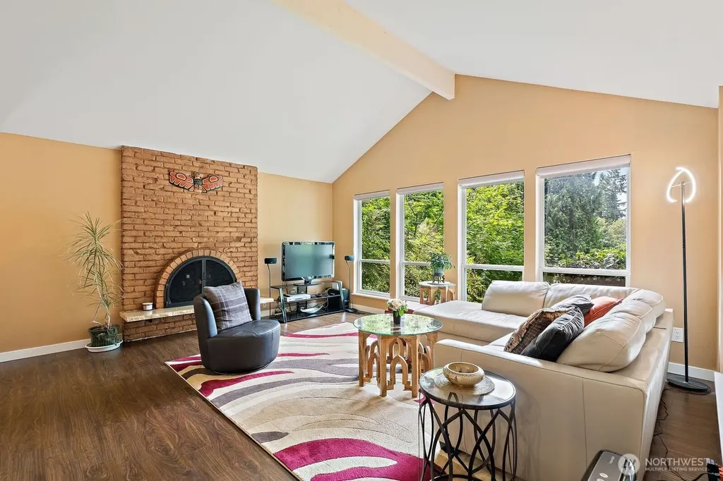 17117 NE 84th Street Redmond WA 98052
