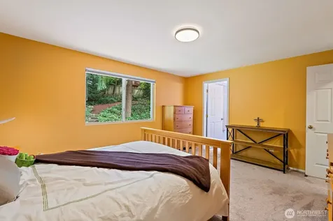 17117 NE 84th Street Redmond WA 98052