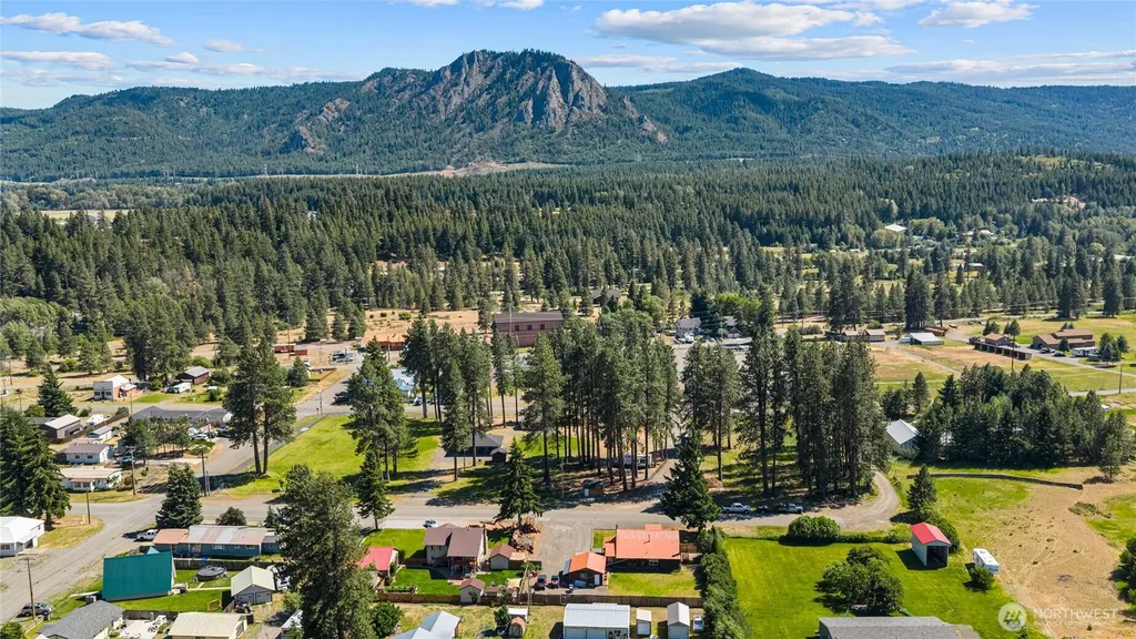 812 Madison Avenue South Cle Elum WA 98943