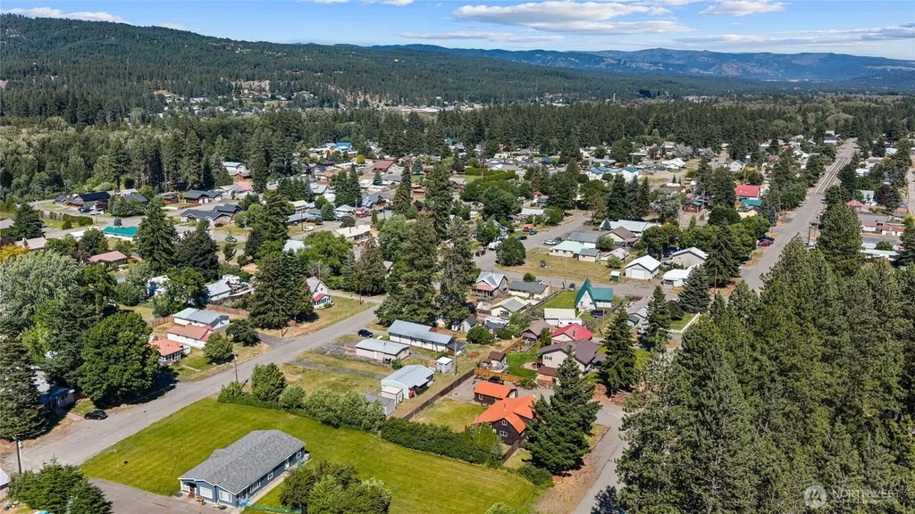 812 Madison Avenue South Cle Elum WA 98943