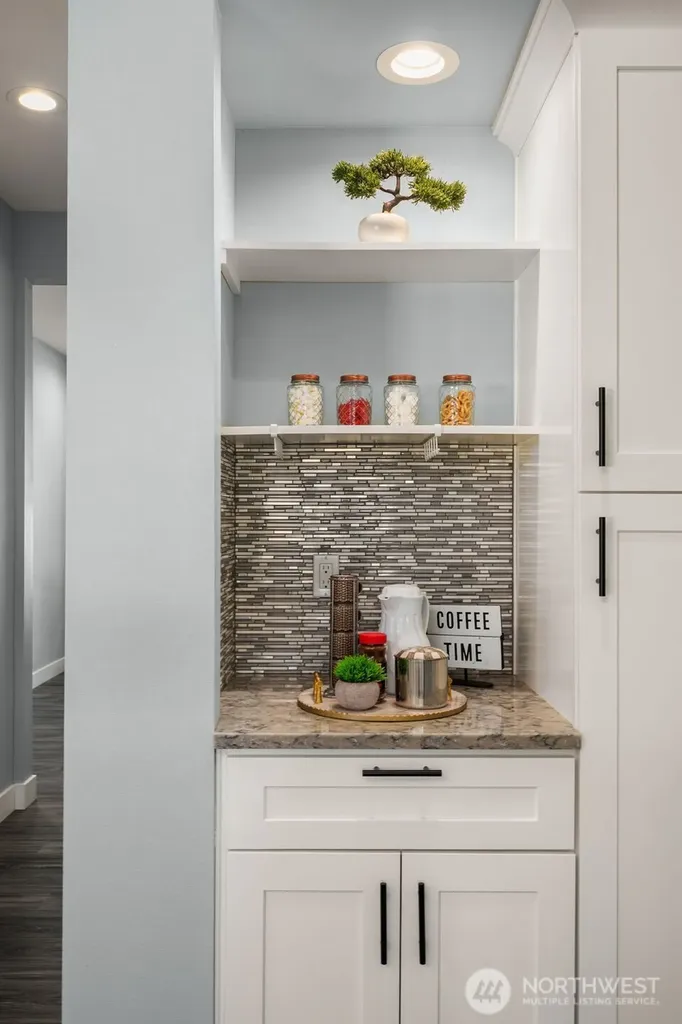 20121 Bartlett Road Bothell WA 98012