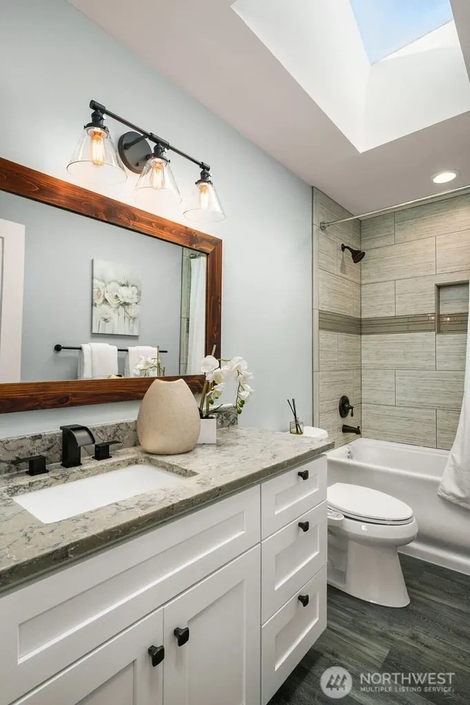 20121 Bartlett Road Bothell WA 98012
