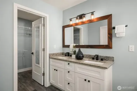 20121 Bartlett Road Bothell WA 98012