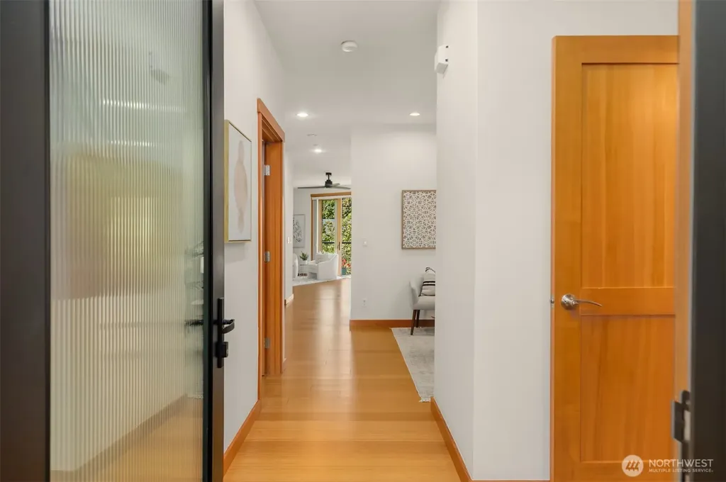 620 NE Vineyard Lane Bainbridge Island WA 98110