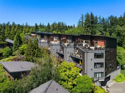 620 NE Vineyard Lane Bainbridge Island WA 98110