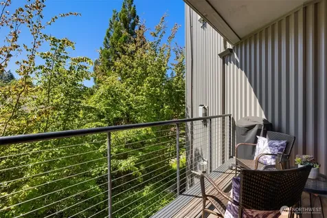 620 NE Vineyard Lane Bainbridge Island WA 98110