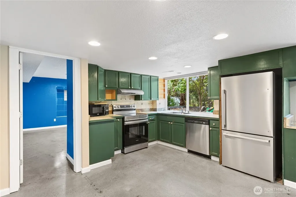 8002 55th Avenue Ct E Puyallup WA 98371