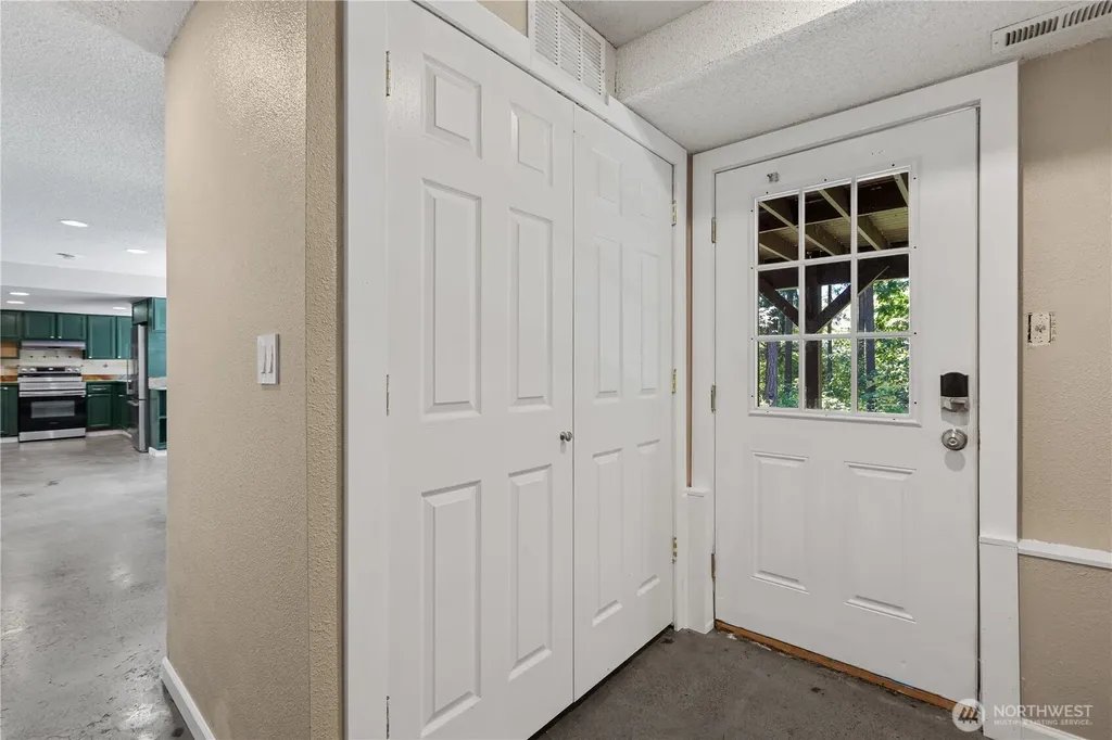 8002 55th Avenue Ct E Puyallup WA 98371