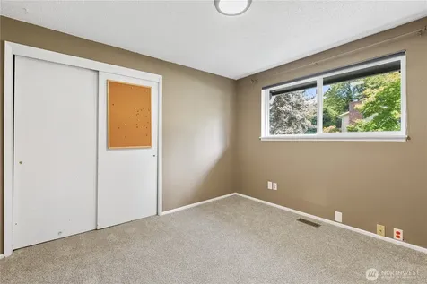 8002 55th Avenue Ct E Puyallup WA 98371