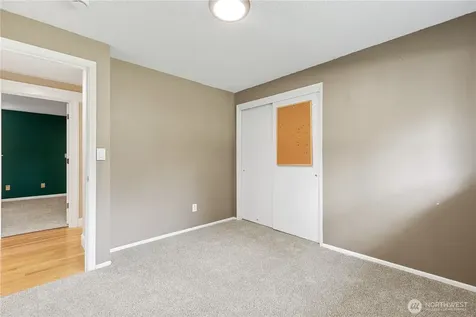 8002 55th Avenue Ct E Puyallup WA 98371
