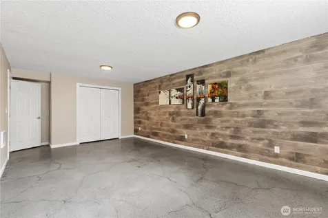8002 55th Avenue Ct E Puyallup WA 98371