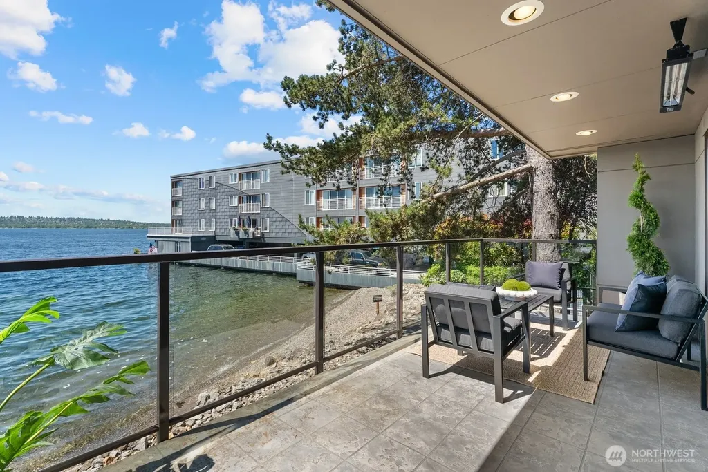 807 Lake Street S Kirkland WA 98033