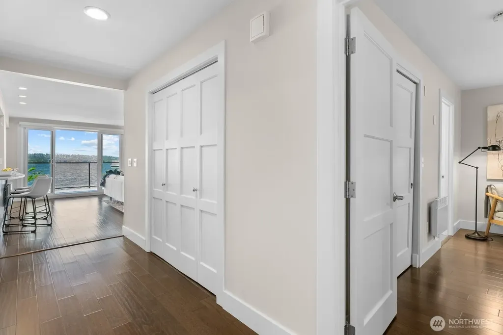 807 Lake Street S Kirkland WA 98033