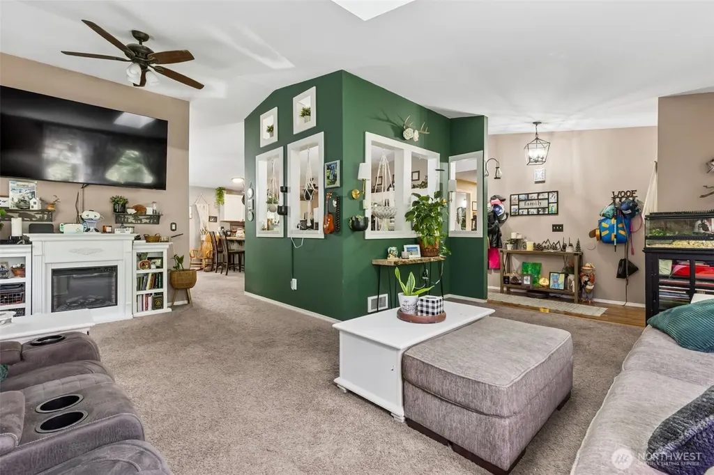 22521 Crown Circle SE Yelm WA 98597