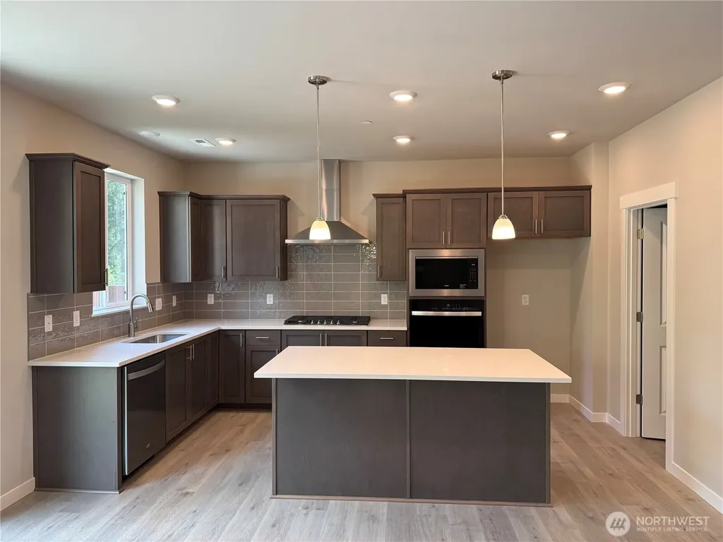 3804 98th Avenue Ct E Edgewood WA 98371