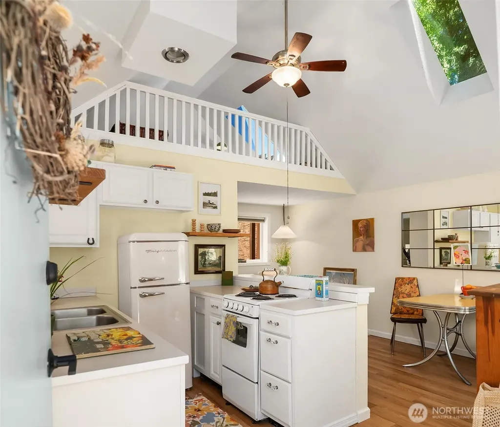 13337 25th Avenue NE Seattle WA 98125