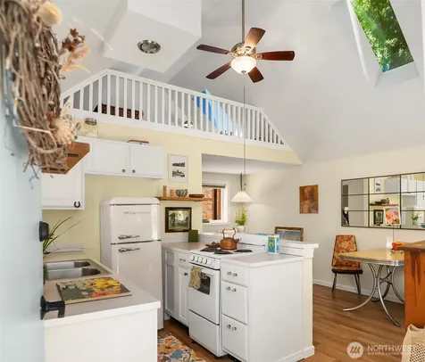 13337 25th Avenue NE Seattle WA 98125