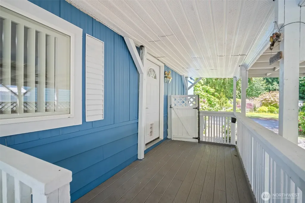 2282 Yew Street Bellingham WA 98229