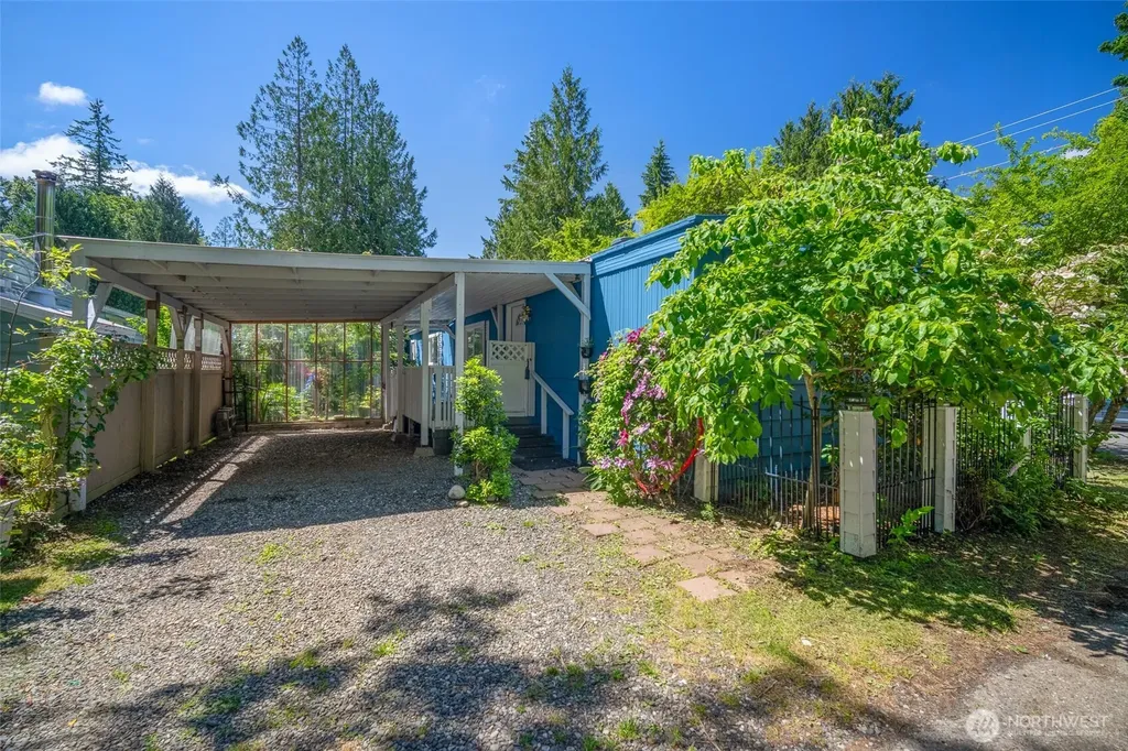 2282 Yew Street Bellingham WA 98229