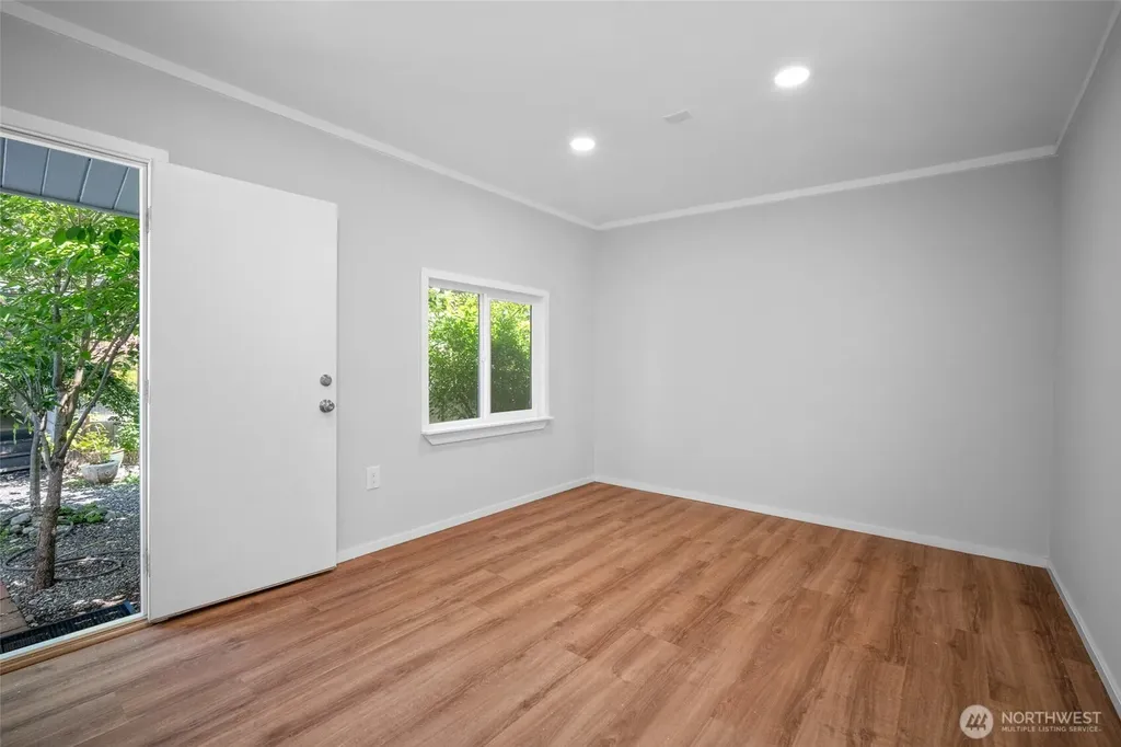 2282 Yew Street Bellingham WA 98229