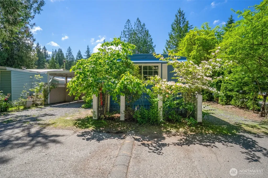 2282 Yew Street Bellingham WA 98229