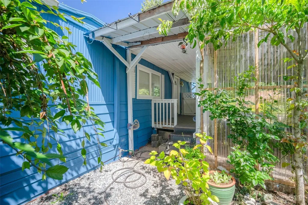 2282 Yew Street Bellingham WA 98229