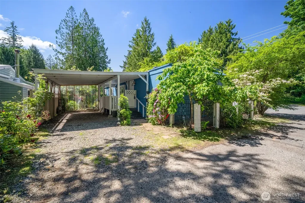 2282 Yew Street Bellingham WA 98229