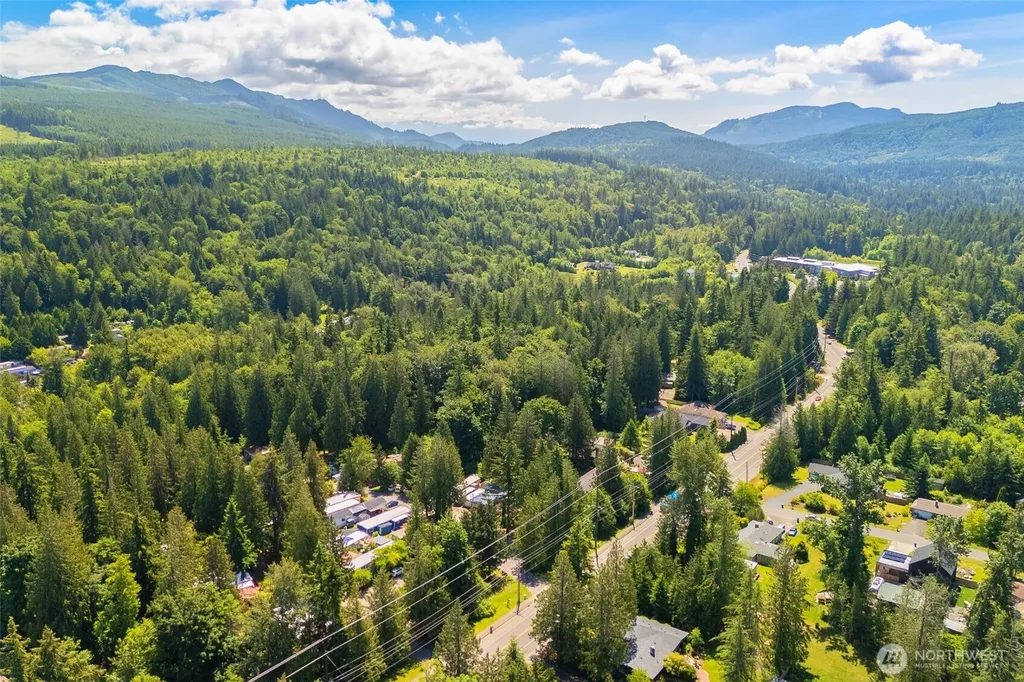 2282 Yew Street Bellingham WA 98229