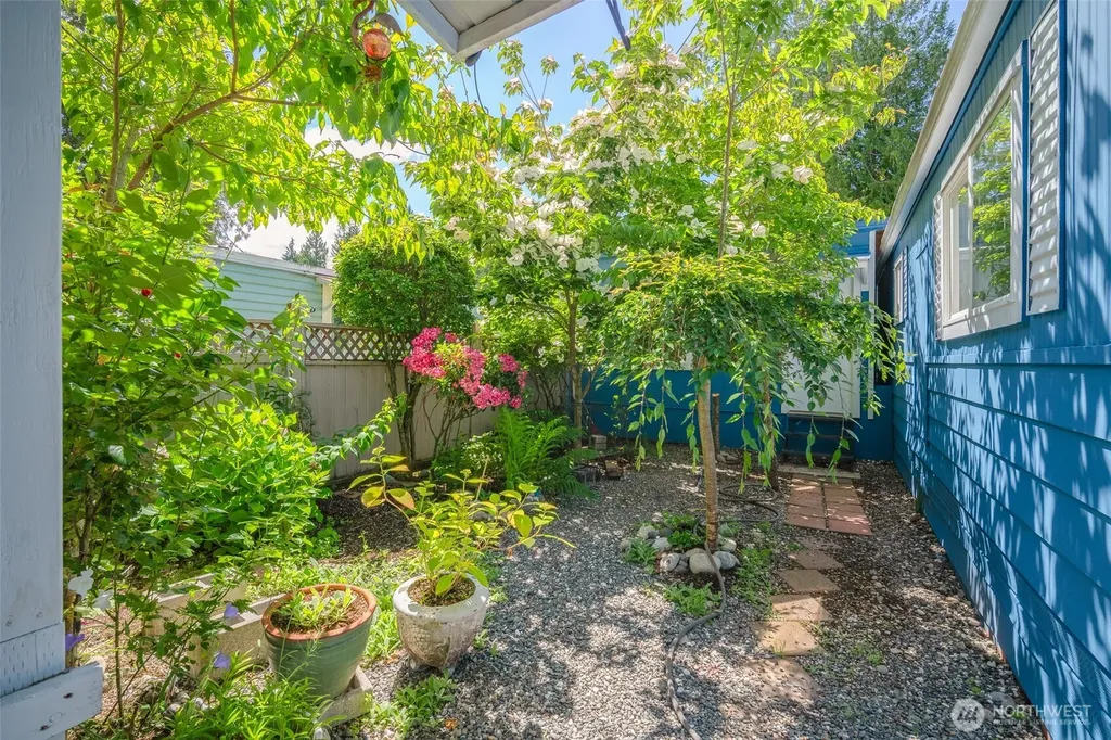 2282 Yew Street Bellingham WA 98229
