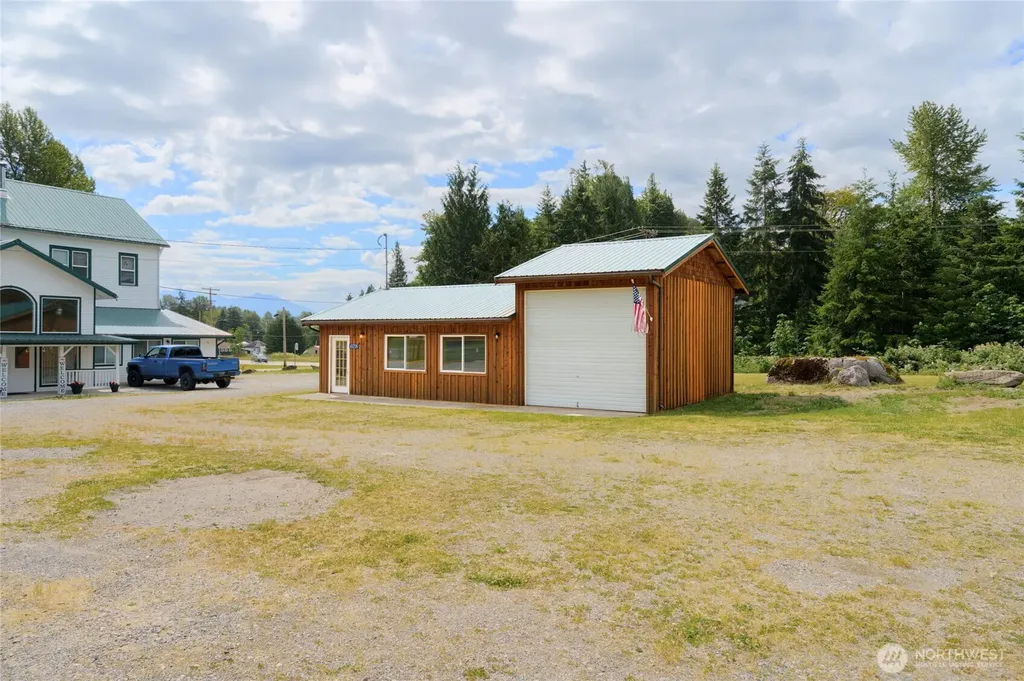 45726 Main Street Concrete WA 98237