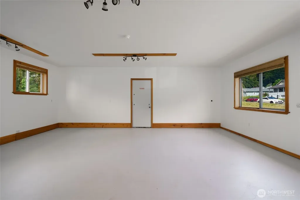 45726 Main Street Concrete WA 98237