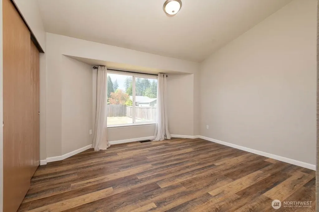 16520 10th Avenue Ct E Spanaway WA 98387