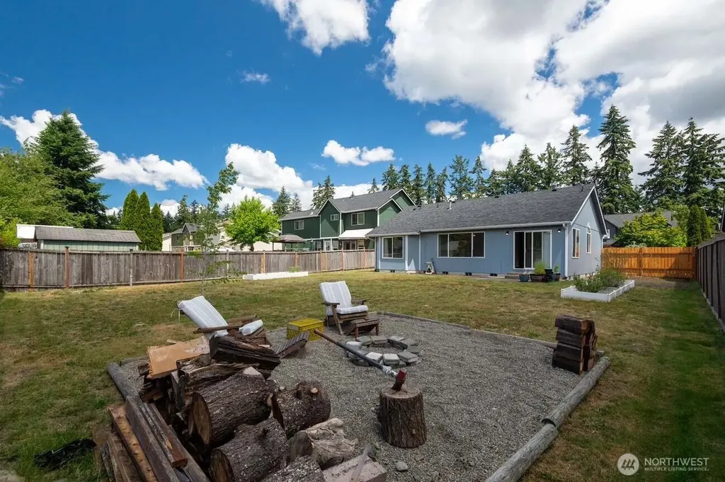 16520 10th Avenue Ct E Spanaway WA 98387