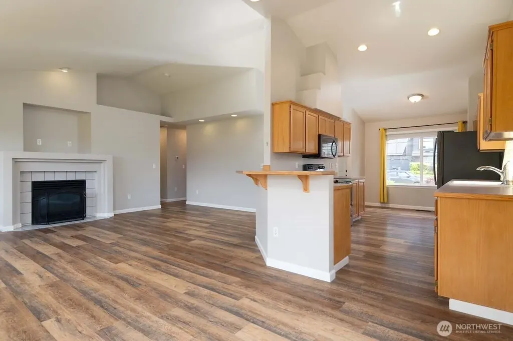 16520 10th Avenue Ct E Spanaway WA 98387