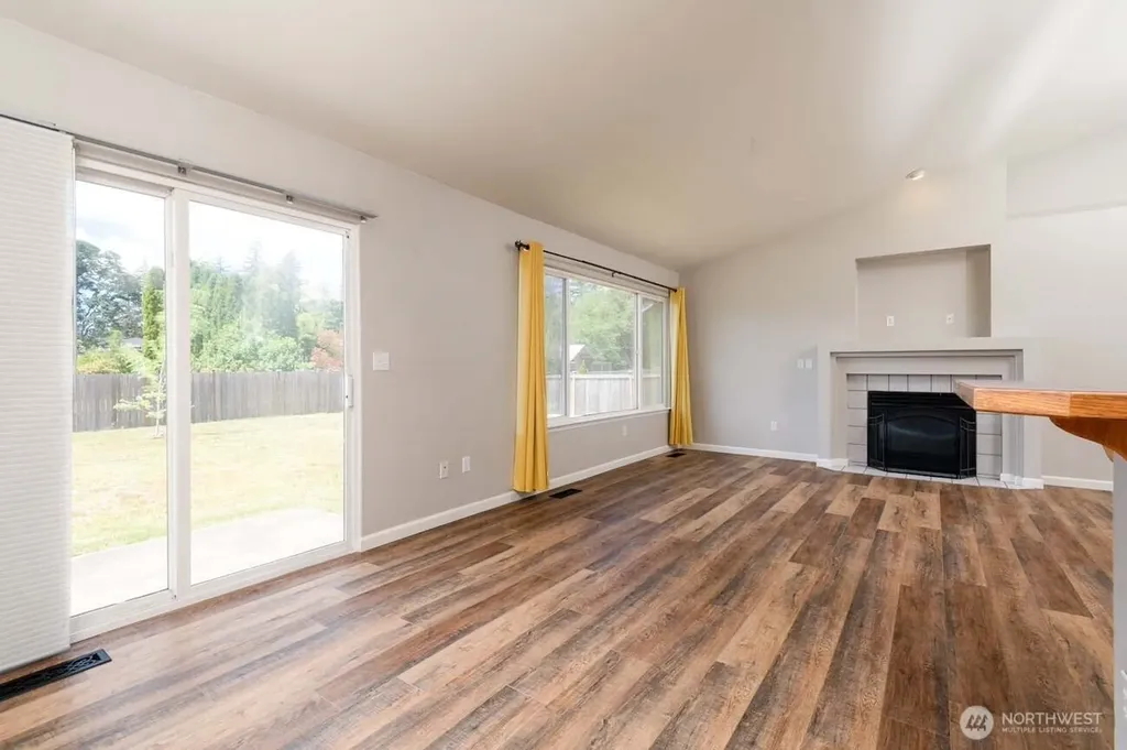 16520 10th Avenue Ct E Spanaway WA 98387