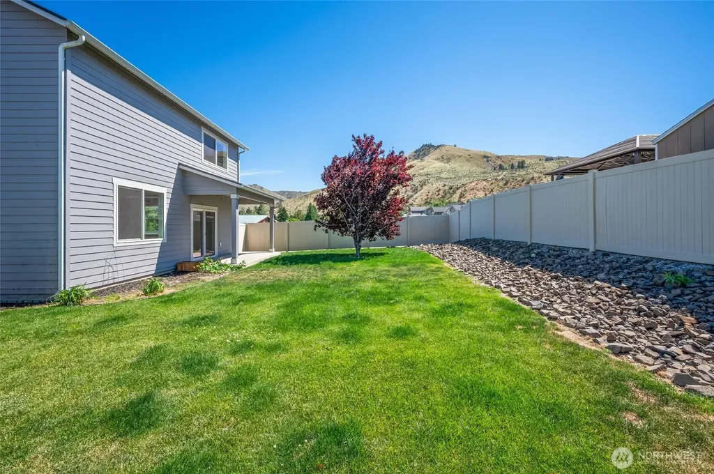 624 Craig Avenue Wenatchee WA 98801