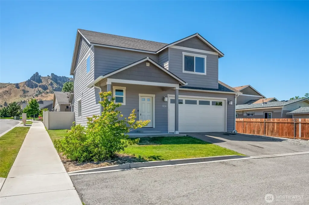 624 Craig Avenue Wenatchee WA 98801