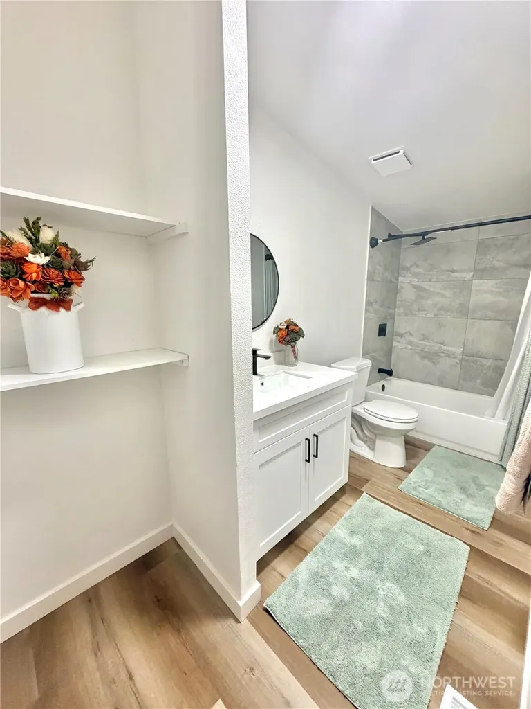 1314 Whitney Avenue Bremerton WA 98312