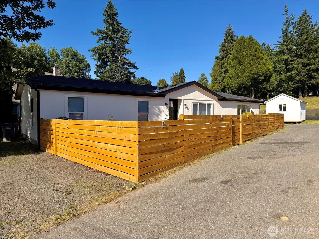 1314 Whitney Avenue Bremerton WA 98312