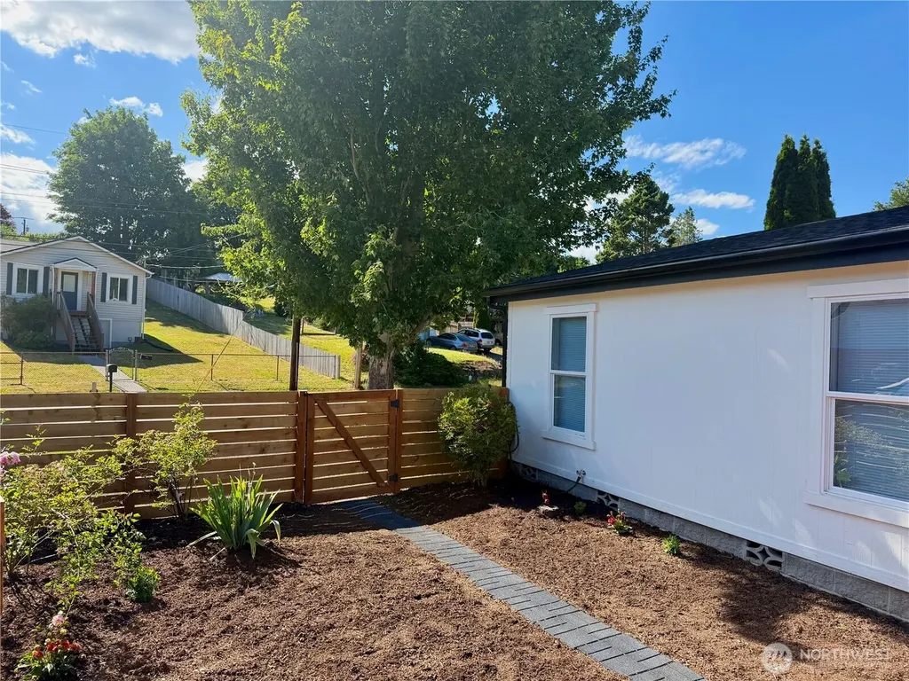 1314 Whitney Avenue Bremerton WA 98312